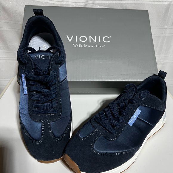 NEW Vionic Breilyn Athletic Shoes - sz 8 - Picture 1 of 7